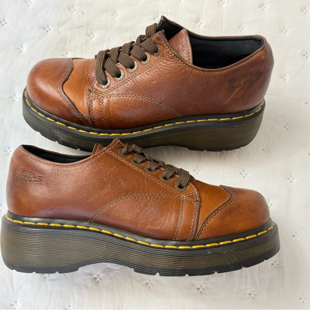 Dr. Martens Brown Leather Women’s oxfords